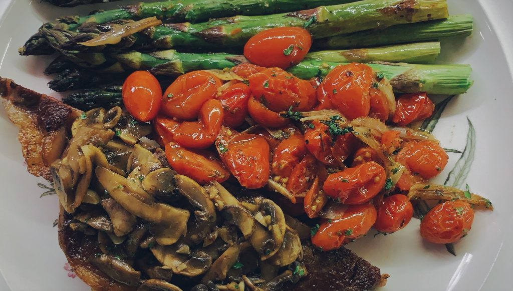 Roasted Tomatoes in Balsamic as Side Dish