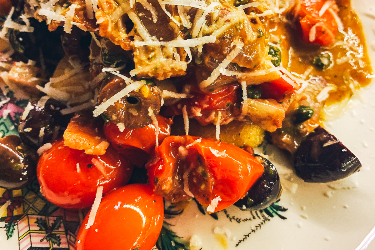 Cherry Tomato Puttanesca Featured