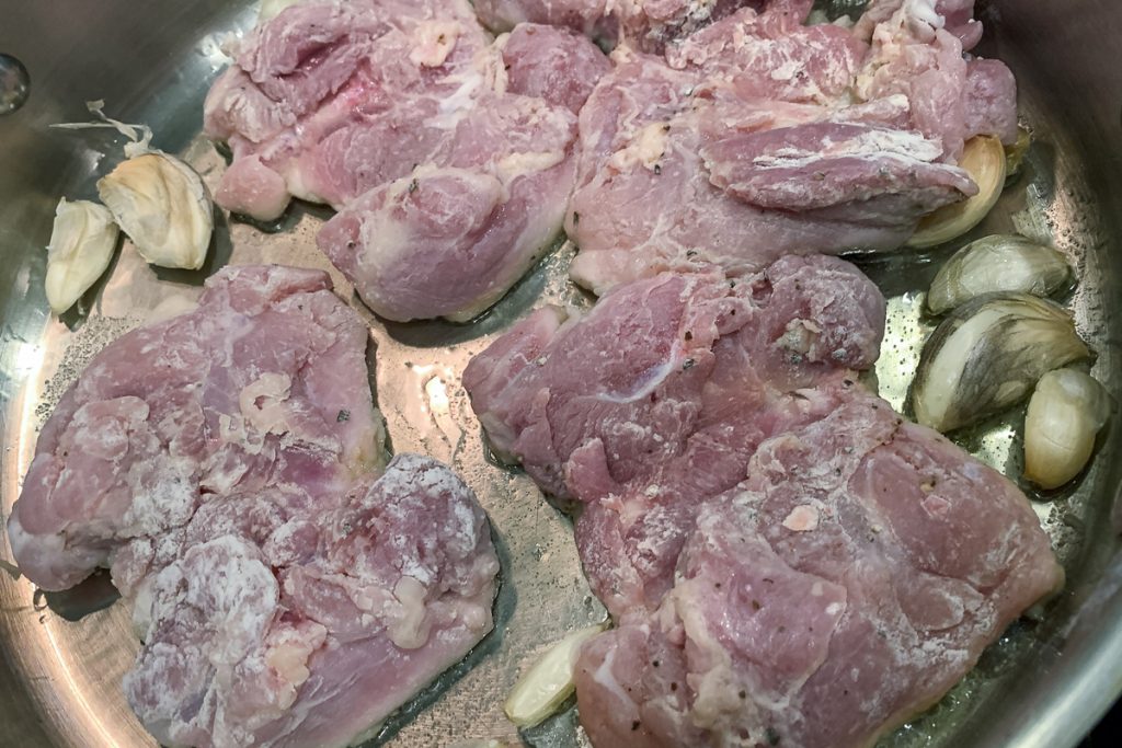 Chicken and Garlic in pan