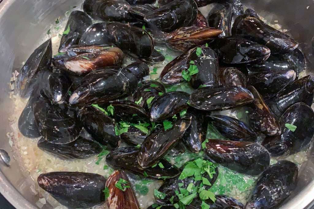 Moules Mairnier Steamed