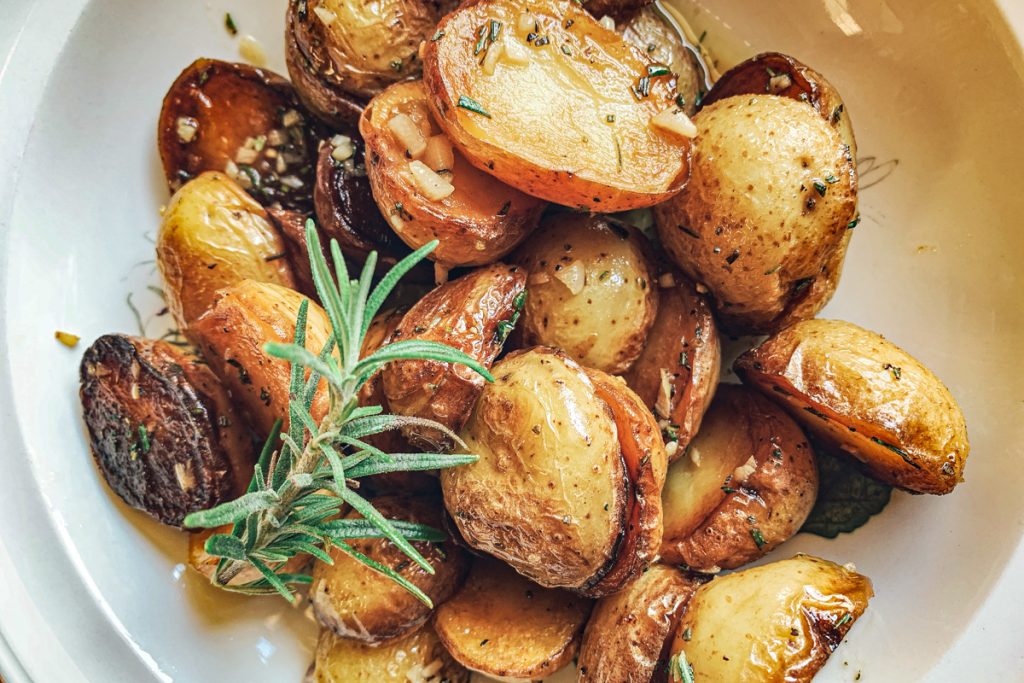 Rosemary Potatoes Featured